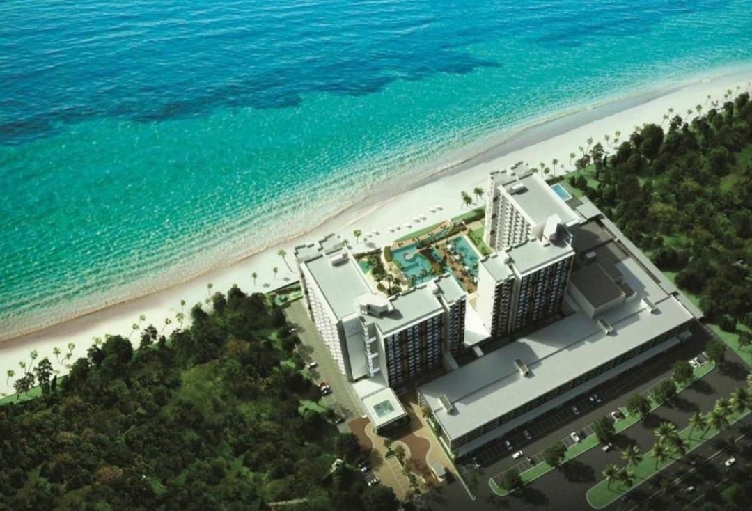Timurbay Seafront Residence By Hardinahomes Kuantan Exterior photo